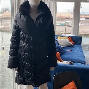 Womens black down coat.  Large.